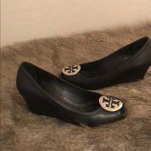 Tory Burch Peep Toe black tumbled leather wedges
